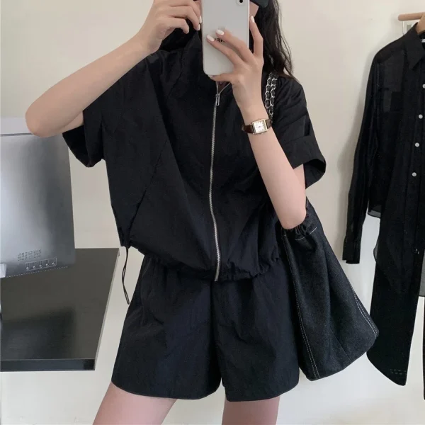New Summer High-end Loose pink Sunscreen Light Shorts Two-piece Set - Image 3