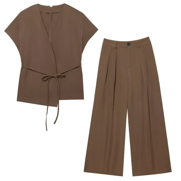 Women's Spring Summer Casual Suit New Solid Color V-Neck Lace-Up Top - Image 3