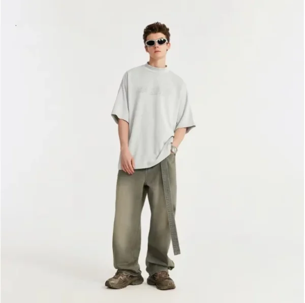 2025 Spring and Summer Trendy Men's Retro Distressed Jeans Inf Clothing New Casual Loose Street Pants with Belt - Image 2