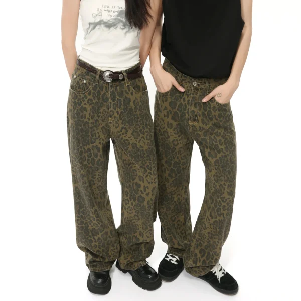 2025 Men's Mid Leopard Print Straight Loose Jeans New Arrival Hip-Hop Street Denim Autumn Fashion Denim - Image 2