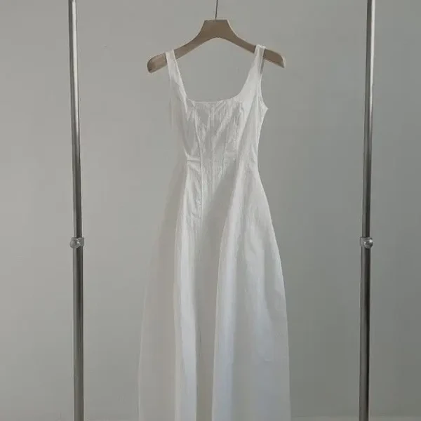 2025 Summer New Korean Waist-Cinching Slimming Elegant Simple Sleeveless Mid-Length Dress Trendy Casual Fashion Strap for Women